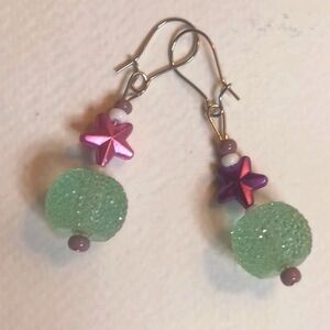 Dangle Handcrafted Earri…